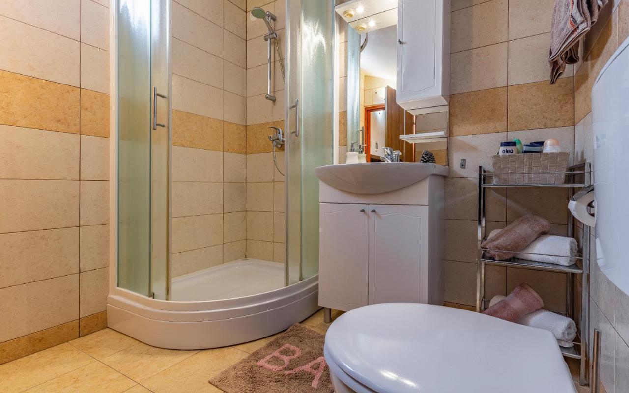 Villa Sweet House With Free Parking Pula Exterior foto
